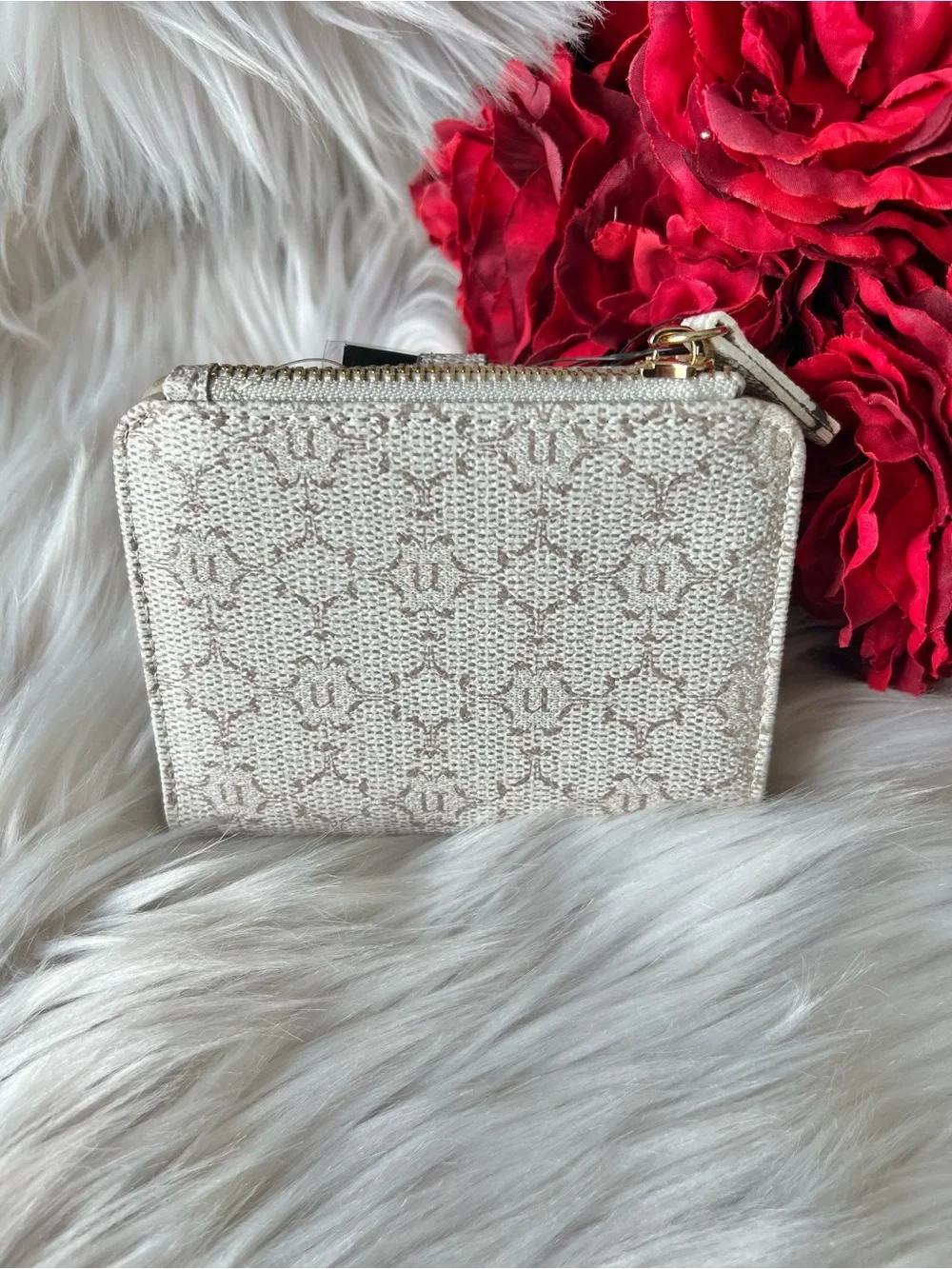 NWT Nanette Lepore Beige Monogram Card Case Wallet